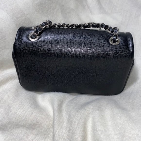 Chanel Flap Bag Caviar/Grained Calfskin Silver Hardware - Picture 7 of 15